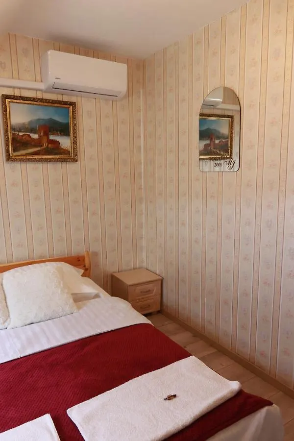Arany Dio Fogado Apartman Eger